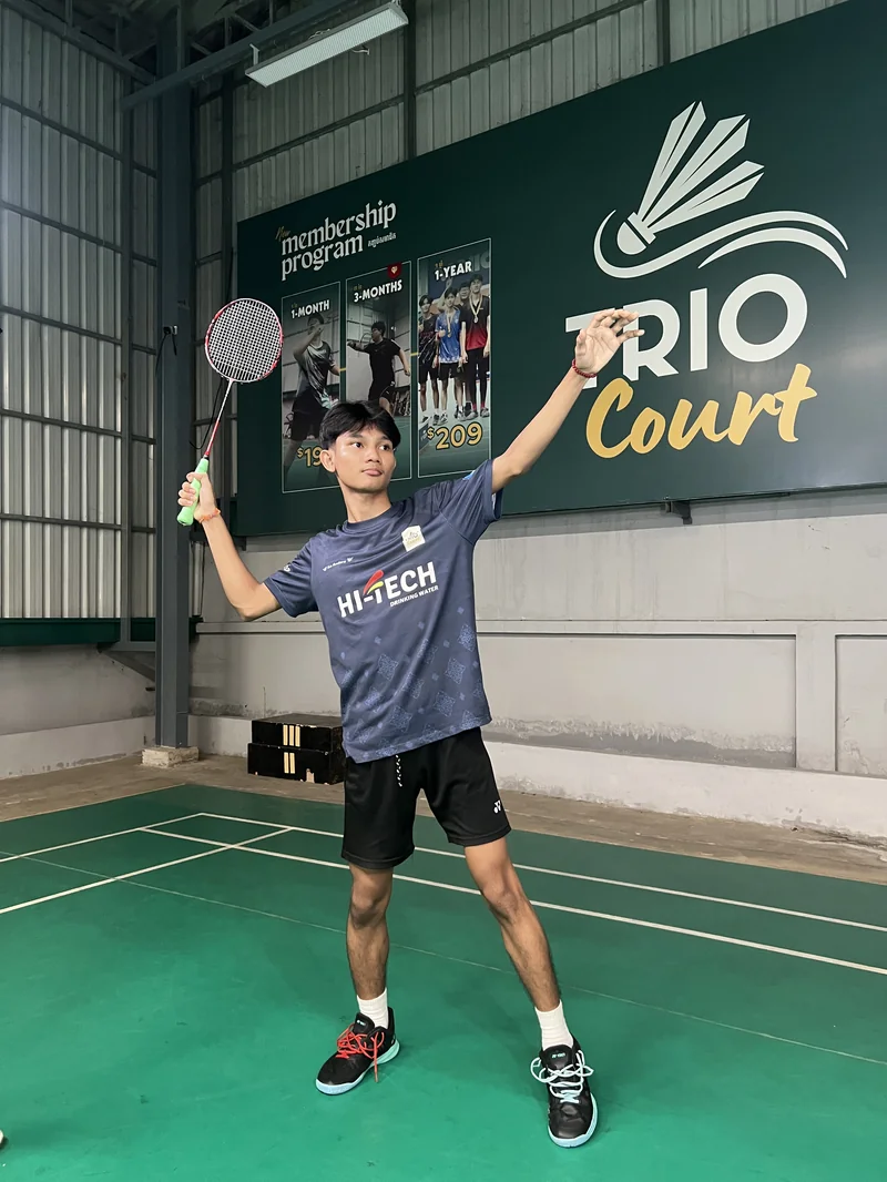 Clear introduction badminton training